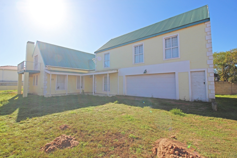 4 Bedroom Property for Sale in Myburgh Park Western Cape